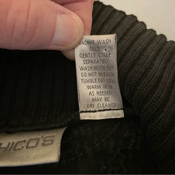 Chico’s Women’s Black Textured Denim Body With Sweater Sleeves Jacket.  Sz 1 (8) - Picture 5 of 5